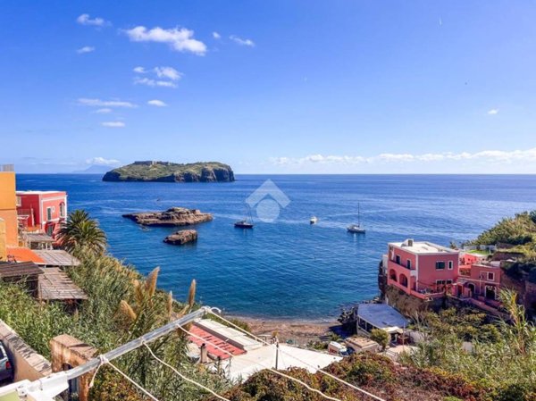 appartamento in vendita a Ventotene