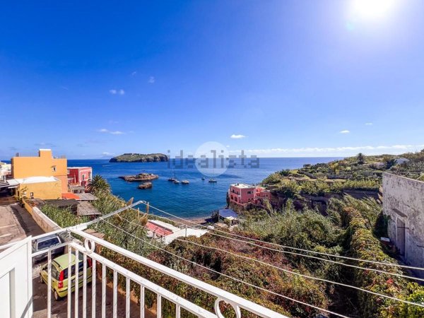 appartamento in vendita a Ventotene