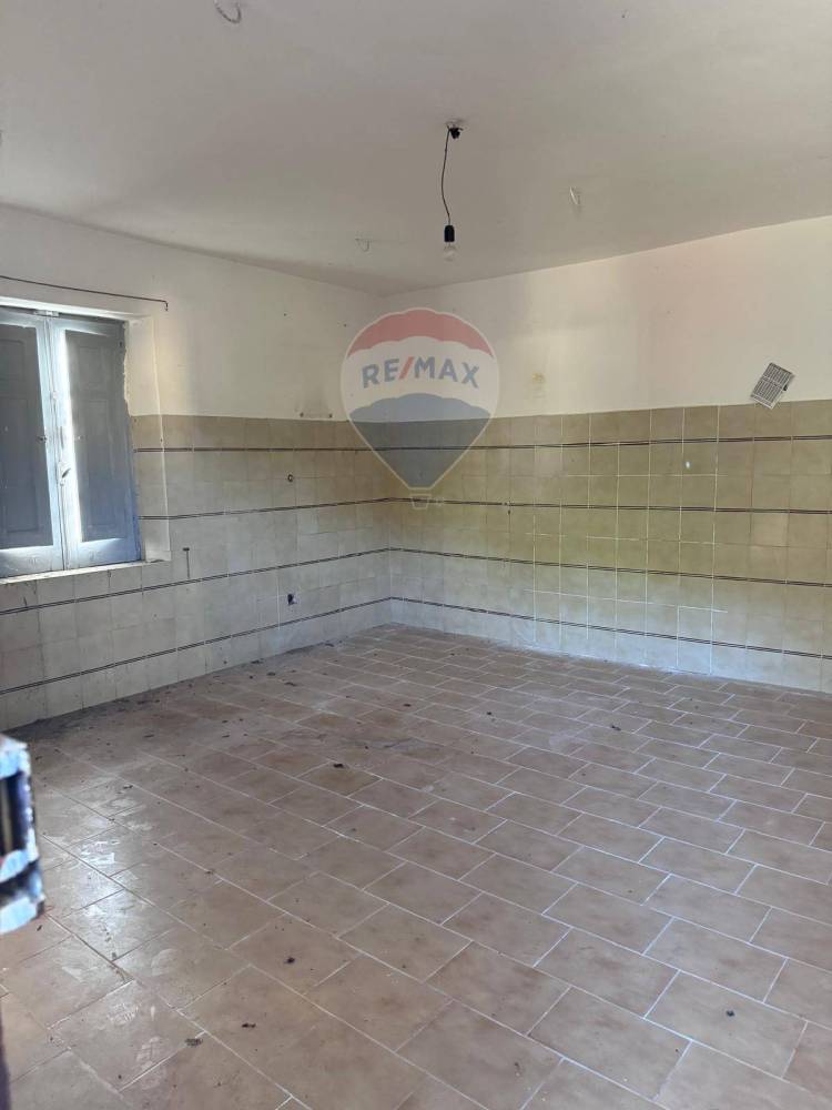 casa indipendente in vendita ad Acquafondata