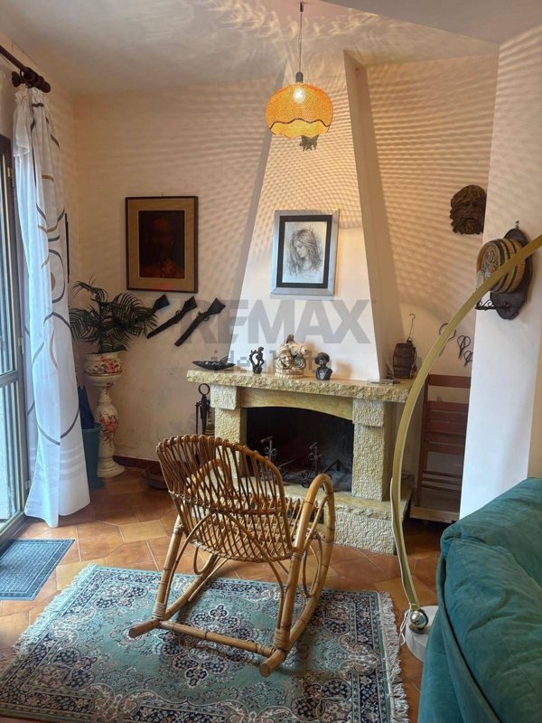 appartamento in vendita ad Acquafondata in zona Casalcassinese