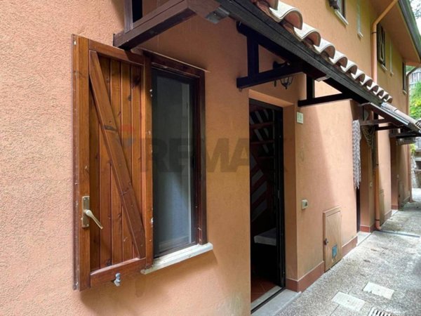 appartamento in vendita ad Acquafondata