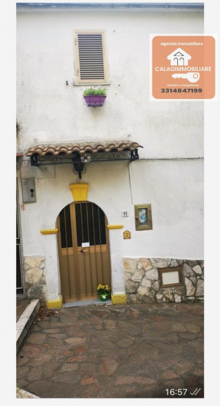 casa indipendente in vendita ad Acquafondata