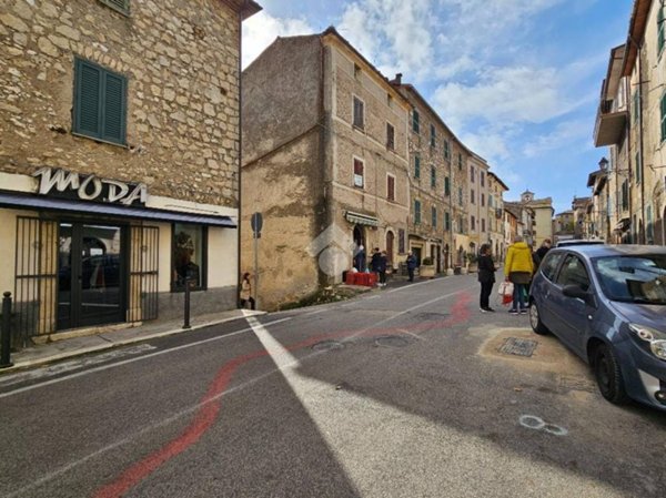 casa indipendente in vendita ad Acuto