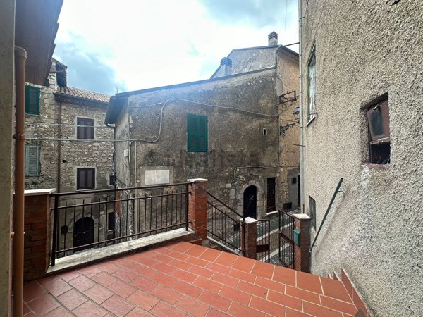 appartamento in vendita ad Acuto