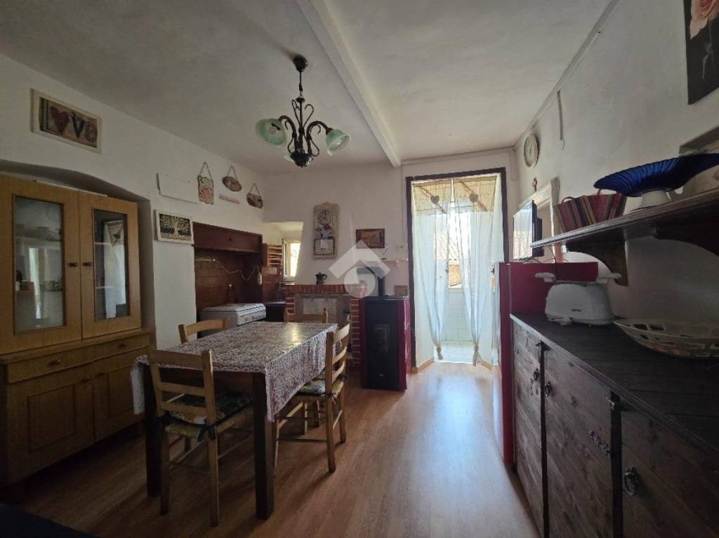 appartamento in vendita ad Acuto