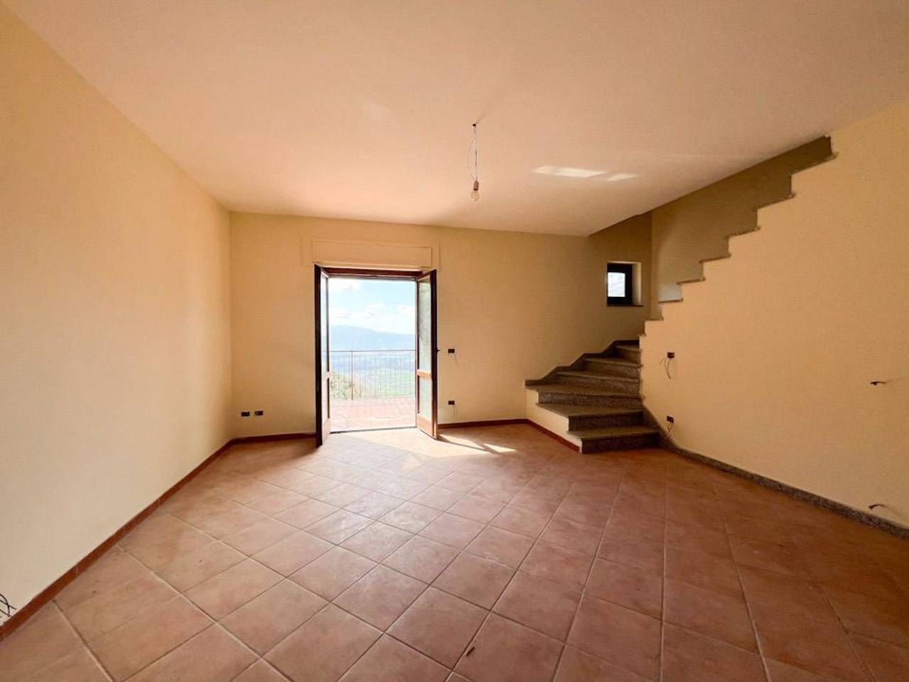 casa indipendente in vendita ad Acuto