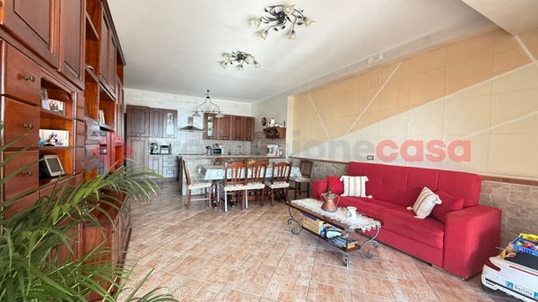 casa indipendente in vendita ad Acuto