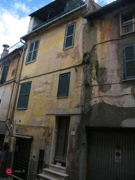 casa indipendente in vendita ad Alatri