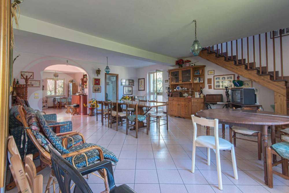 casa indipendente in vendita ad Alatri