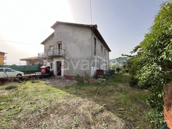 casa indipendente in vendita ad Alatri