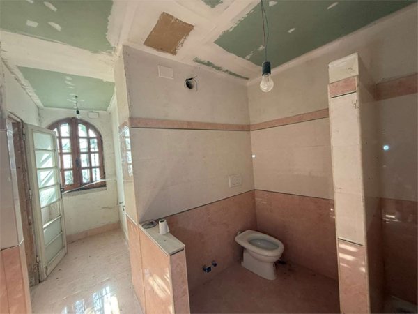 casa indipendente in vendita ad Alatri