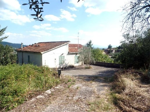 casa indipendente in vendita ad Alatri