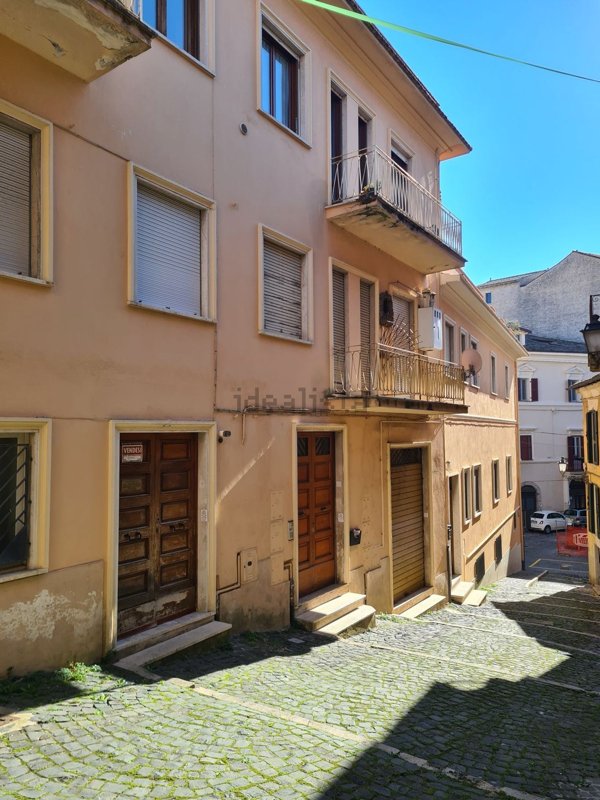 appartamento in vendita ad Alatri