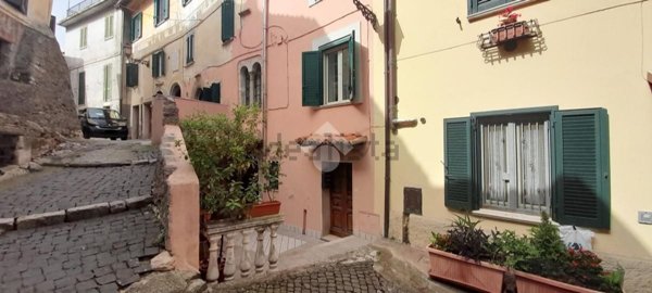 appartamento in vendita ad Alatri