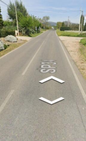 negozio in vendita ad Alatri in zona Tecchiena