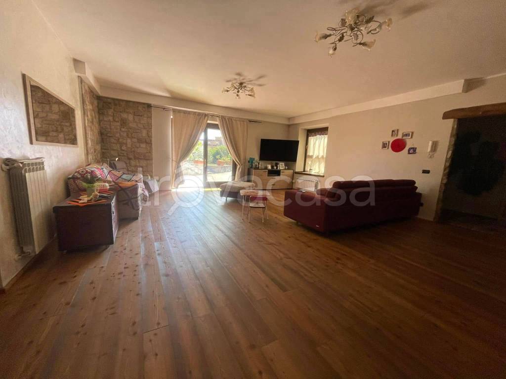 appartamento in vendita ad Alatri