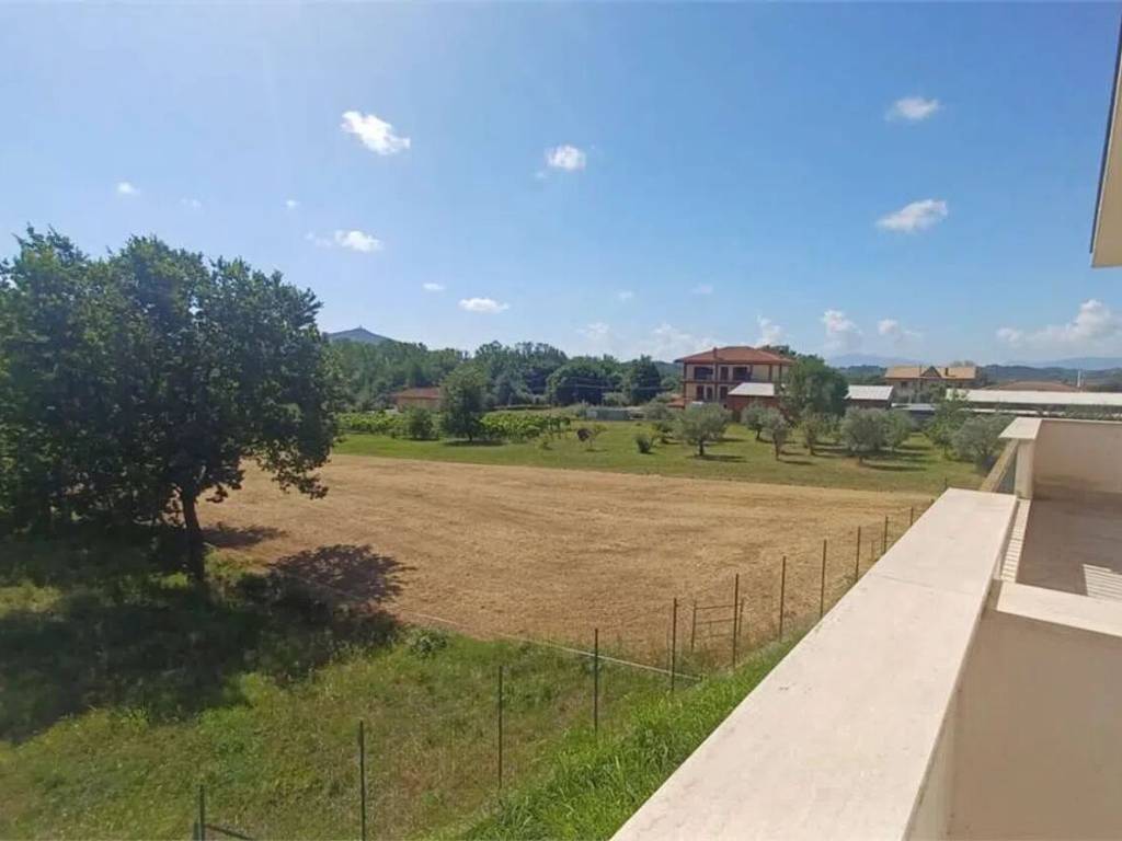 appartamento in vendita ad Alatri in zona Tecchiena