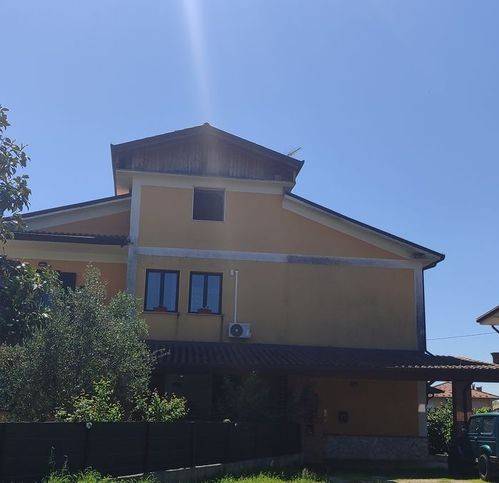 appartamento in vendita ad Alatri in zona Basciano