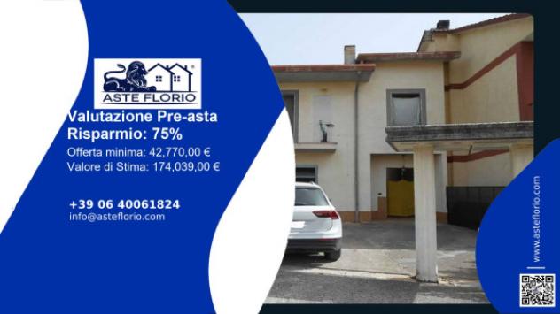 casa indipendente in vendita ad Alatri