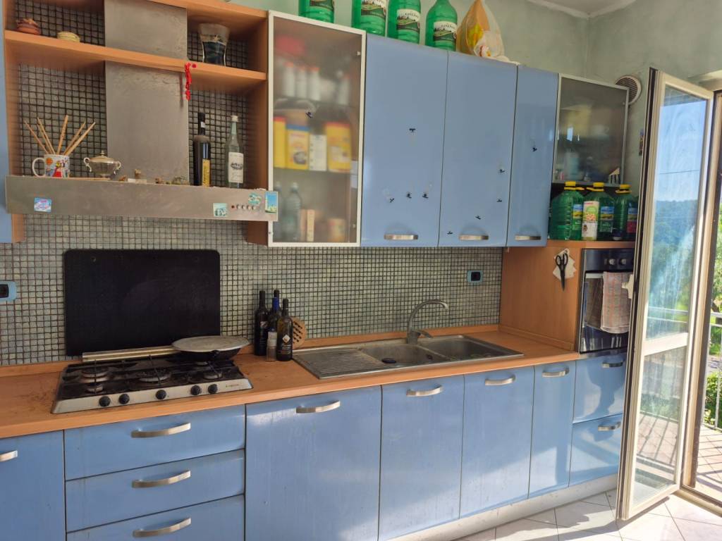 appartamento in vendita ad Alatri in zona Tecchiena