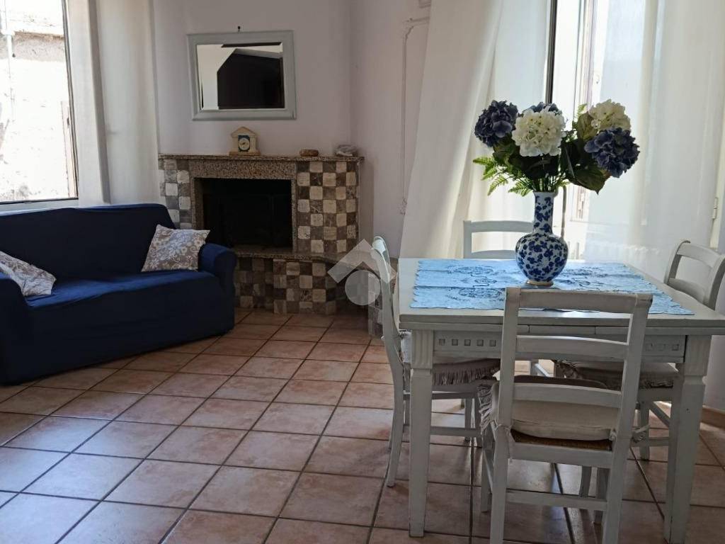 casa indipendente in vendita ad Alatri