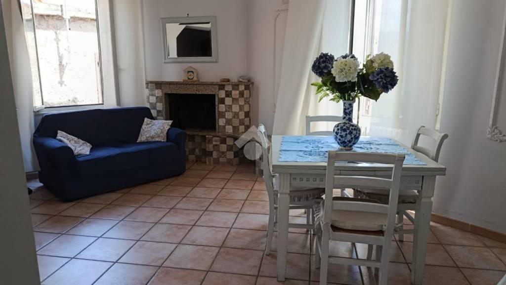 casa indipendente in vendita ad Alatri