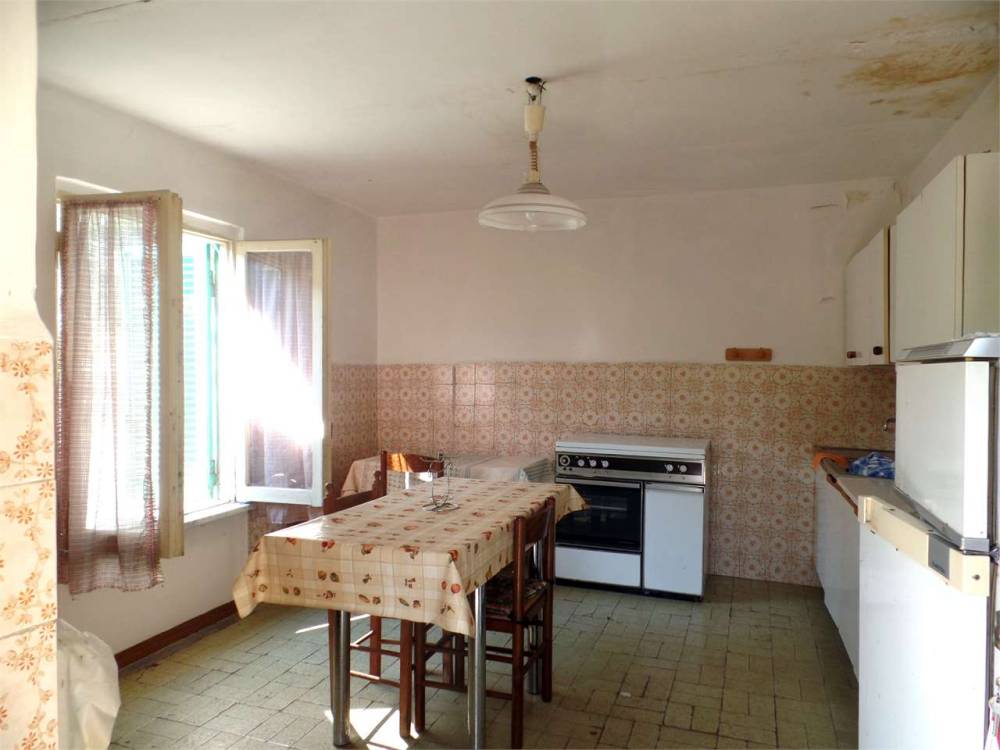 casa indipendente in vendita ad Alatri