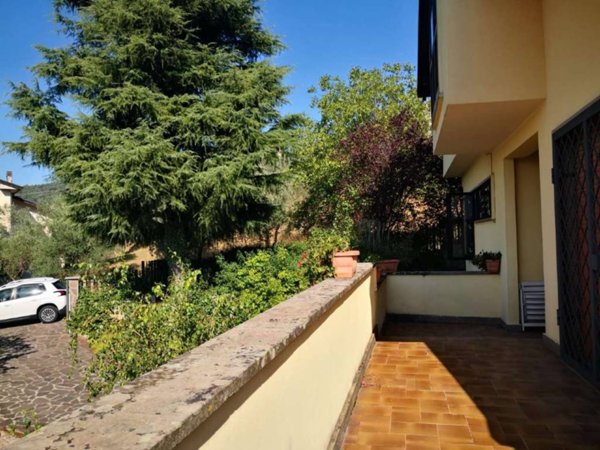casa indipendente in vendita ad Alatri