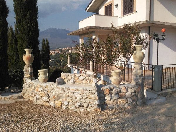 casa indipendente in vendita ad Alatri