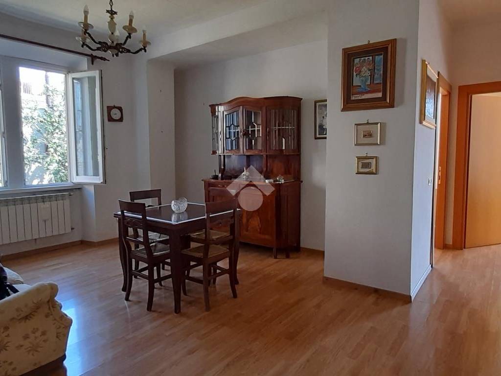 casa indipendente in vendita ad Alatri