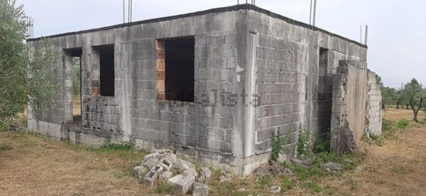 appartamento in vendita ad Alatri in zona Tecchiena