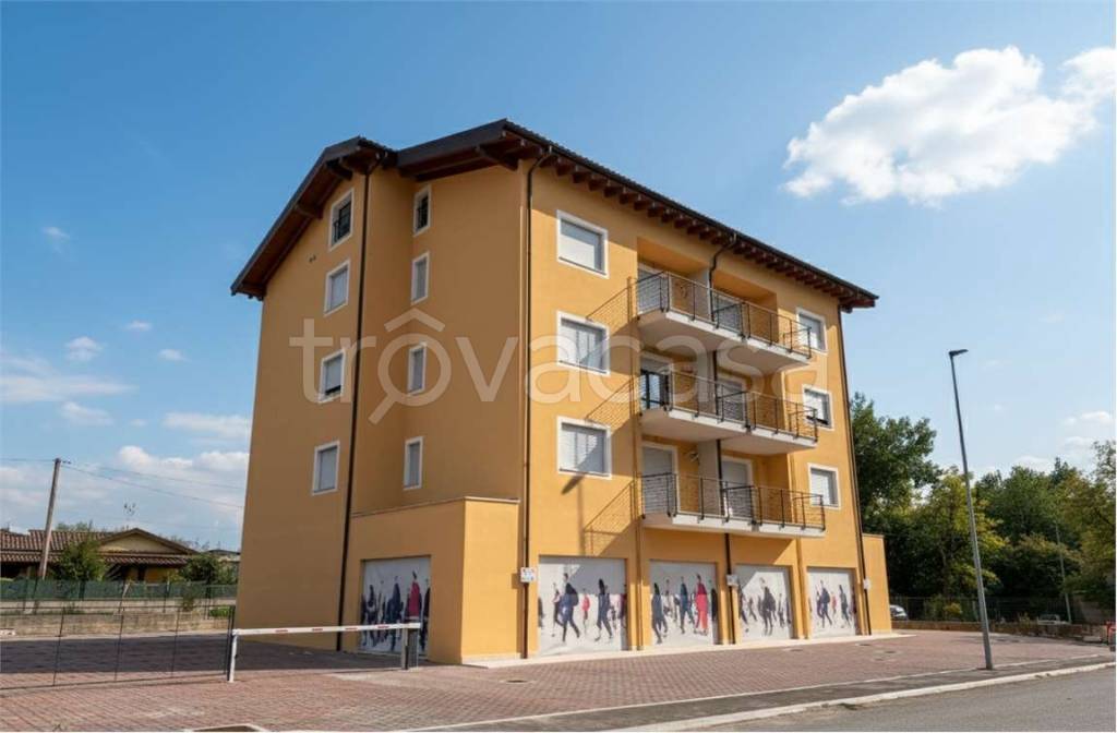 appartamento in vendita ad Alatri in zona Tecchiena