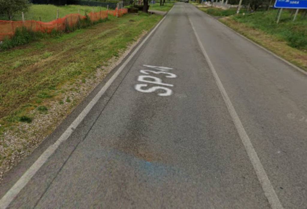 negozio in vendita ad Alatri in zona Tecchiena