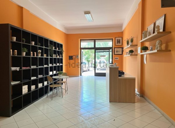 locale di sgombero in vendita ad Alatri