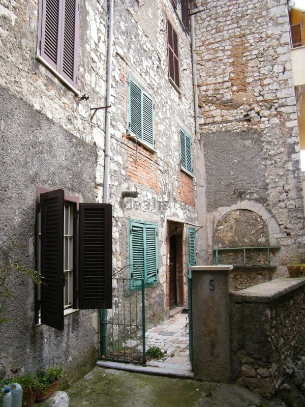 appartamento in vendita ad Alatri