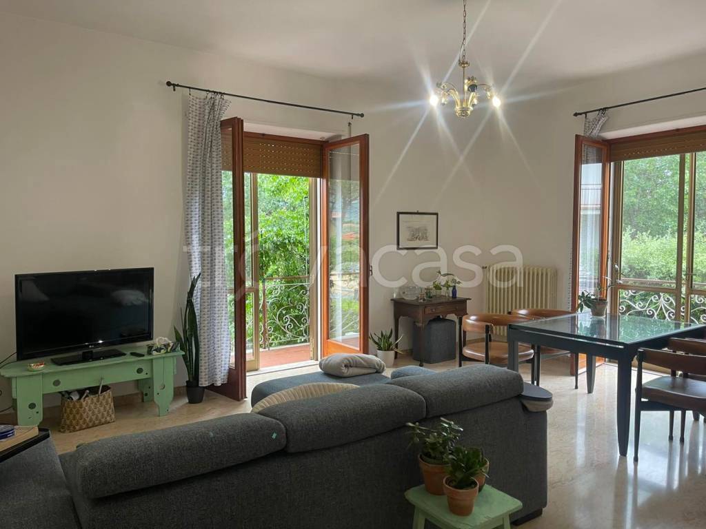 appartamento in vendita ad Alatri in zona Tecchiena