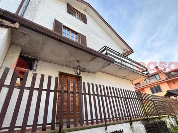 casa indipendente in vendita ad Alatri