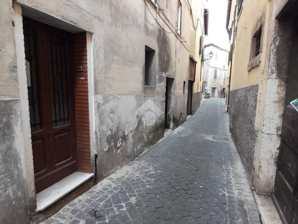 appartamento in vendita ad Alatri