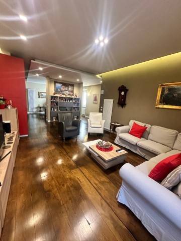 casa indipendente in vendita ad Alatri