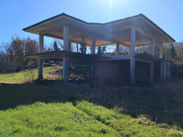 casa indipendente in vendita ad Alatri