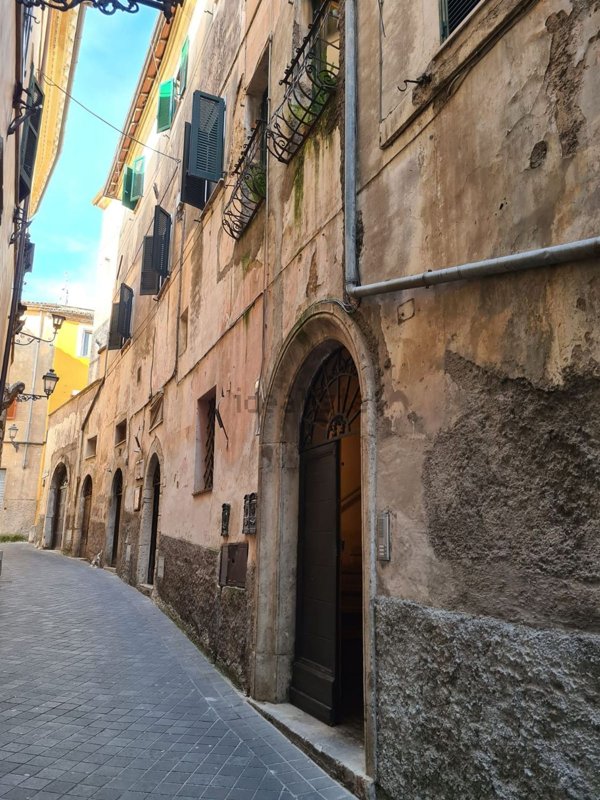 appartamento in vendita ad Alatri