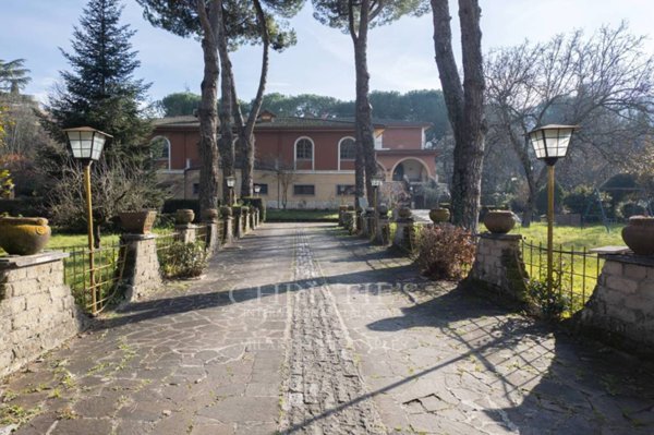 villa in vendita ad Alatri