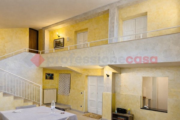 casa indipendente in vendita ad Alatri