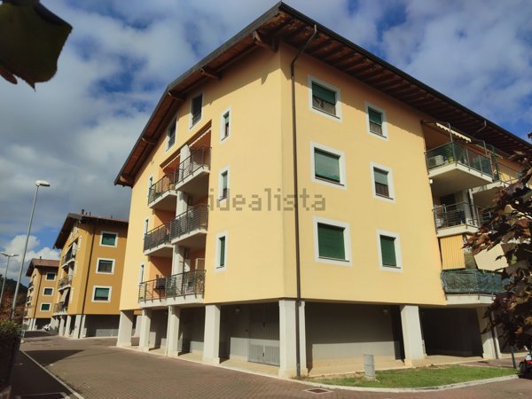 appartamento in vendita ad Alatri in zona Tecchiena