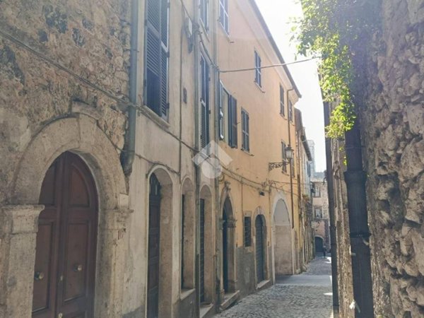 appartamento in vendita ad Alatri