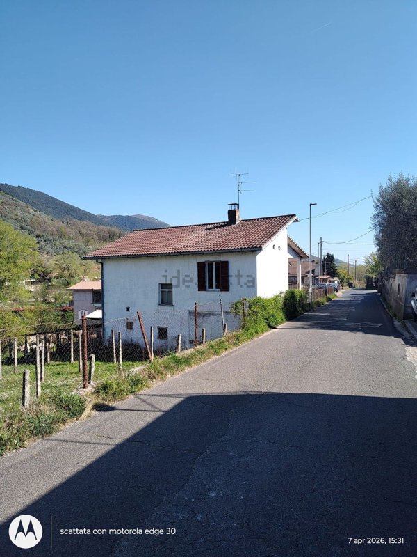 casa indipendente in vendita ad Alatri