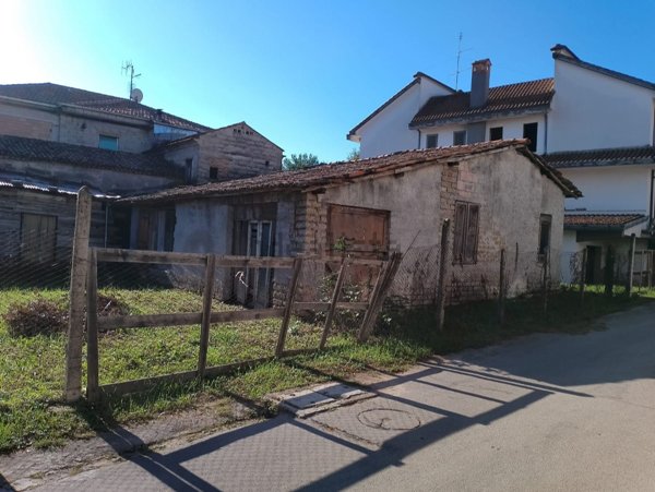 esavano in vendita ad Alatri