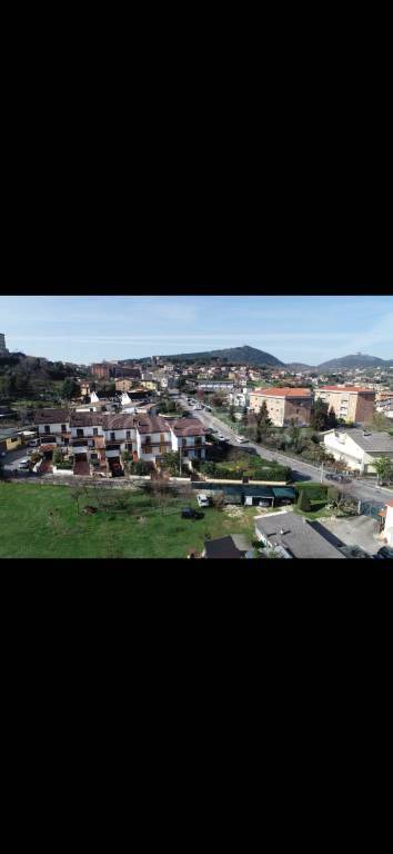 casa indipendente in vendita ad Alatri