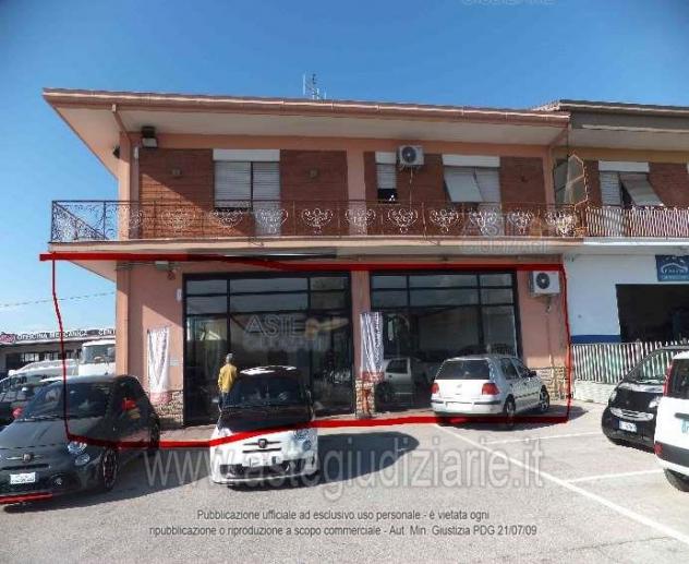 negozio in vendita ad Alatri