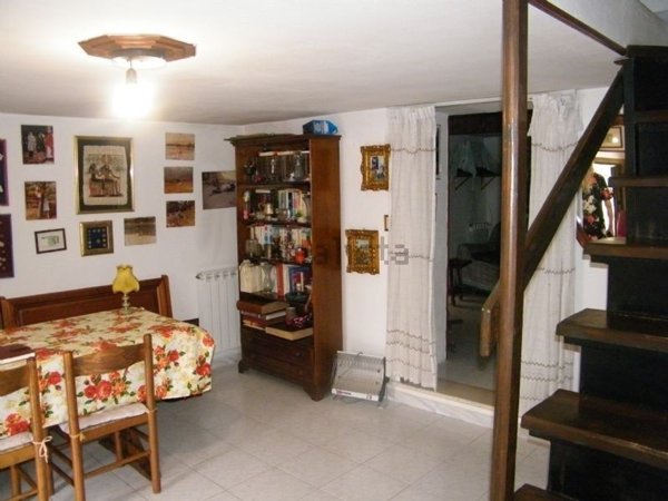 pentavano in vendita ad Alatri in zona Tecchiena